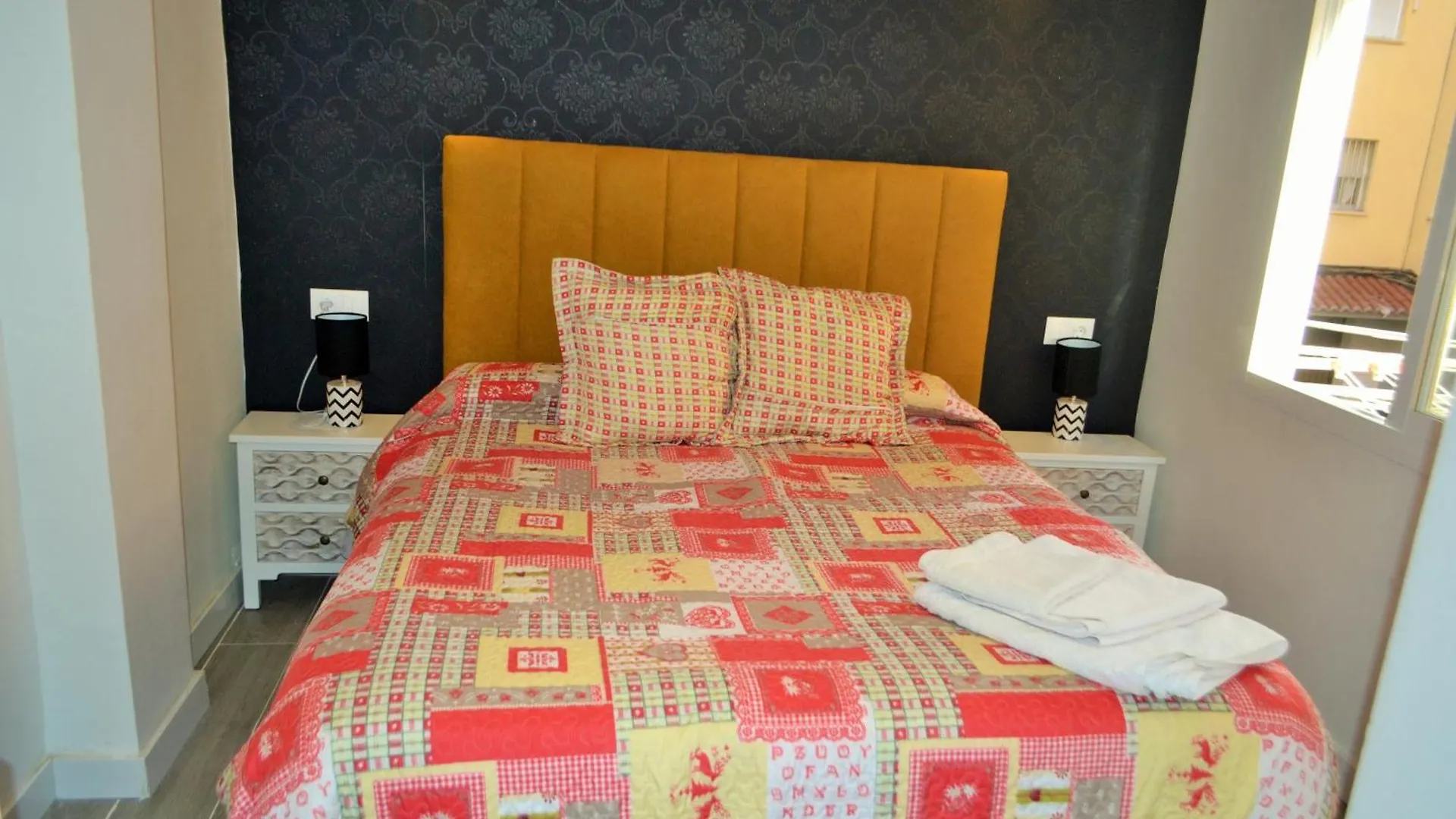 Lejlighed Vialia 1 Suites Málaga