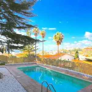 Villa Cerca De La Playa,piscina Privada,bbq, Málaga
